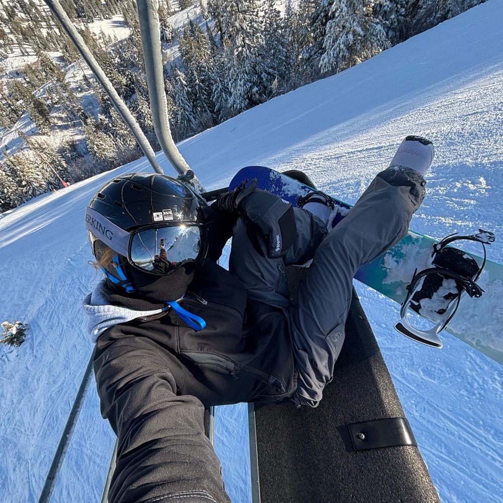 Meet your Posher, Jaida